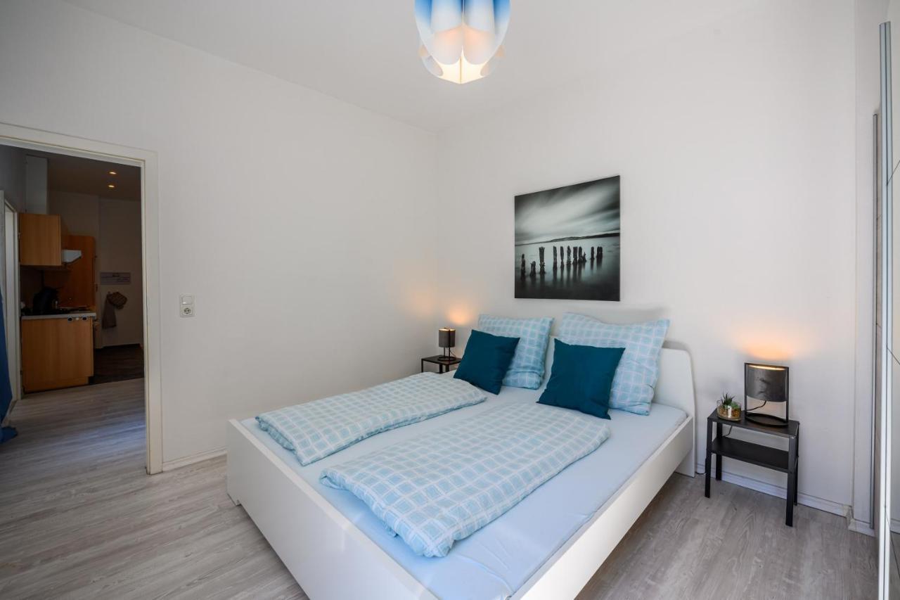Großzügige Wohnung, TOP-Lage auf dem Werder, max 4 Personen Magdeburg Exterior foto